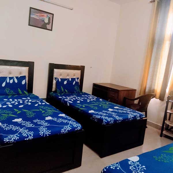 Jetley PG Delhi | Girls Hostel | PG Near LSR, Gargi, Kamala Nehru College - AC Rooms @13K, 4 Meals, Milk, Veg/Non Veg Food - PG With Food & Amazing Facilities For Students of Delhi UNiversity